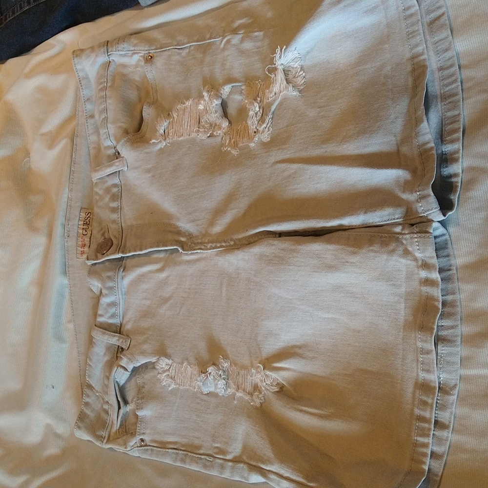 guess shorts
